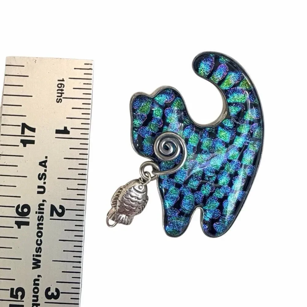 Linda Shull “Boots the Cat” Dichroic Glass Sterling Brooch Pendant
